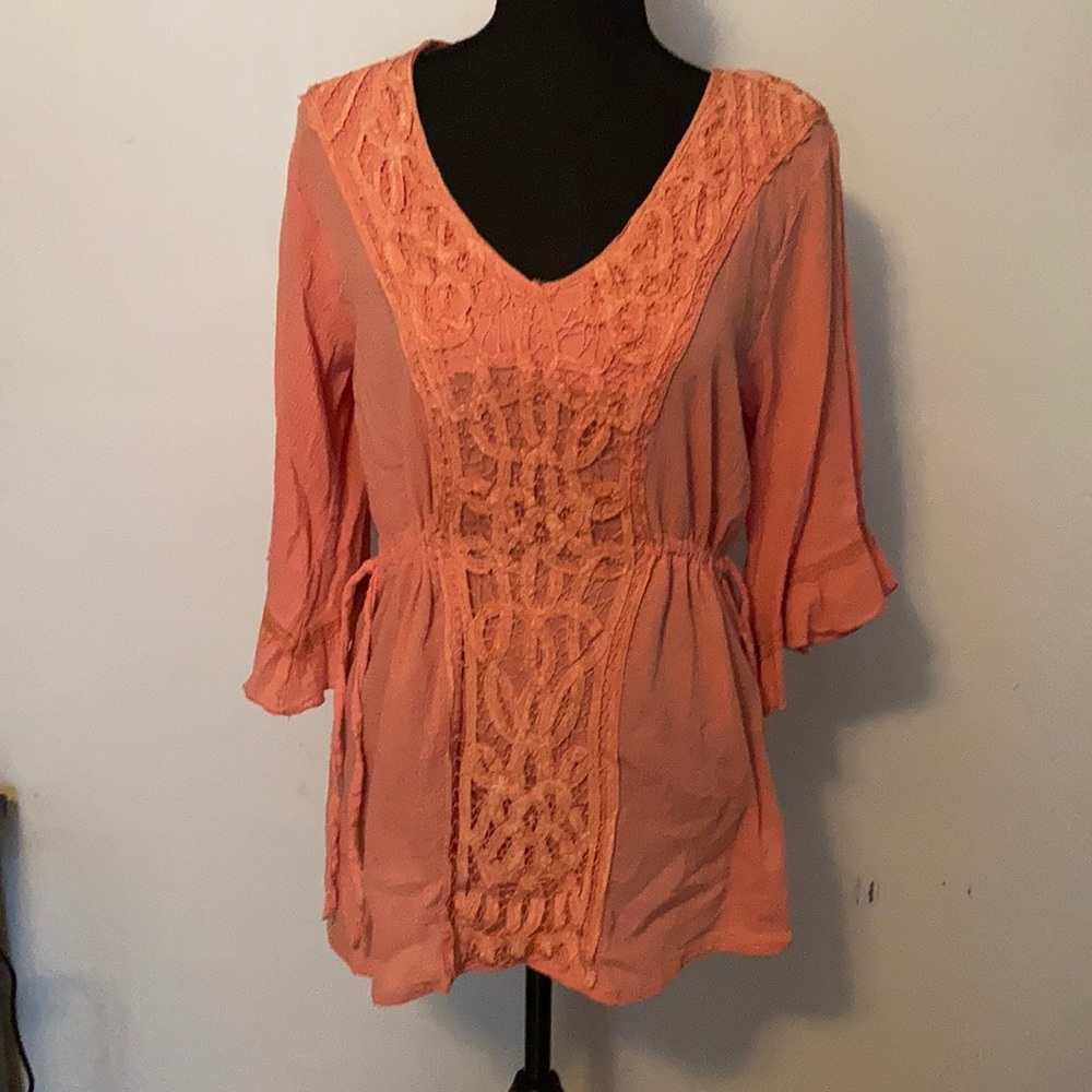 Urban Mangoz Top size Small